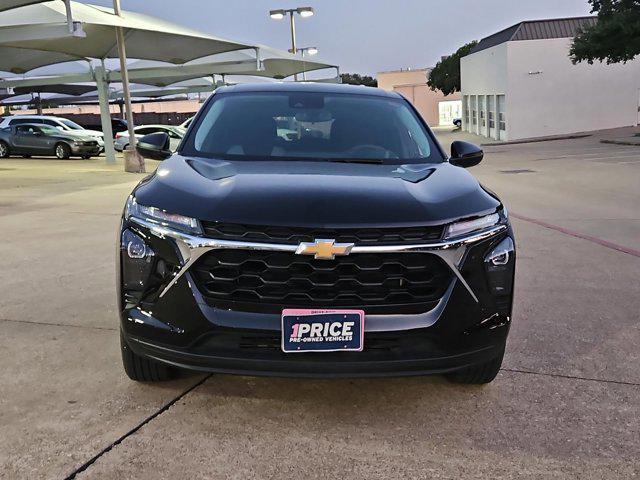 used 2024 Chevrolet Trax car, priced at $19,995