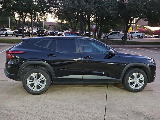used 2024 Chevrolet Trax car, priced at $19,995