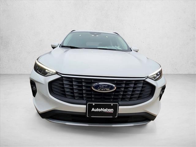 new 2025 Ford Escape PHEV car, priced at $26,192