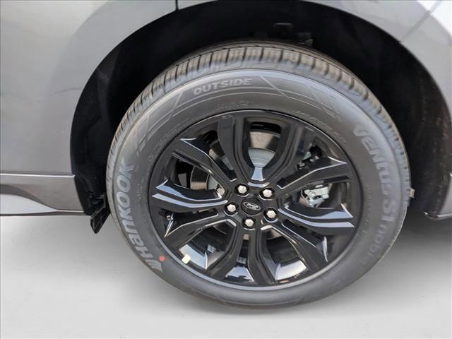 new 2024 Ford Edge car, priced at $33,991