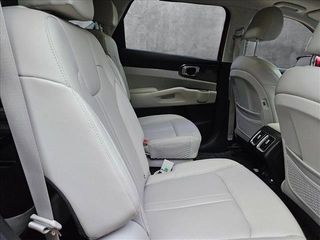 used 2021 Kia Sorento Hybrid car, priced at $23,419