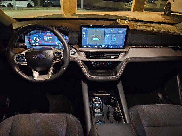 new 2025 Ford Explorer car, priced at $36,591