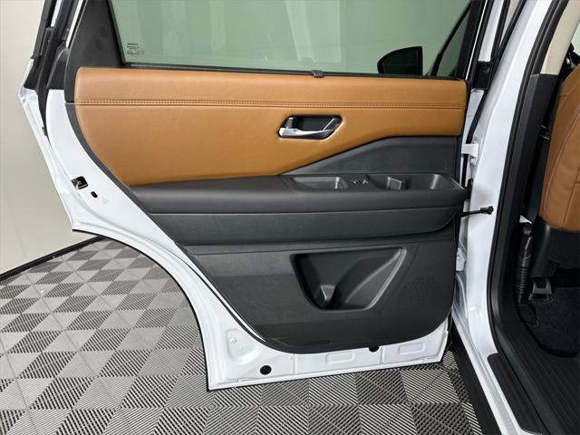 new 2025 Nissan Pathfinder car, priced at $52,745