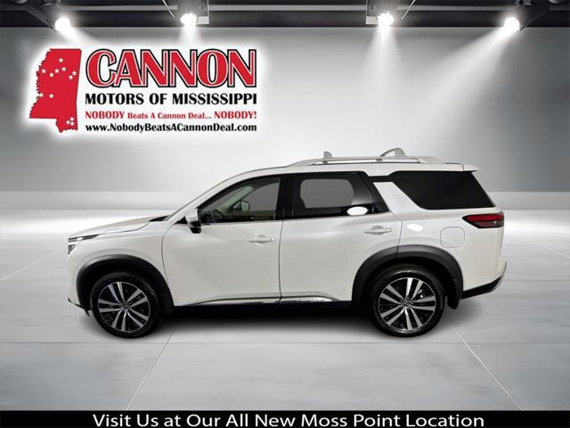 new 2025 Nissan Pathfinder car, priced at $46,732