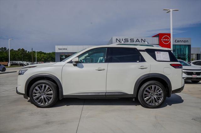 used 2022 Nissan Pathfinder car, priced at $29,900