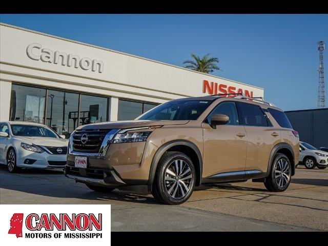 new 2024 Nissan Pathfinder car, priced at $49,571