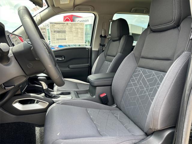 new 2025 Nissan Frontier car, priced at $39,925
