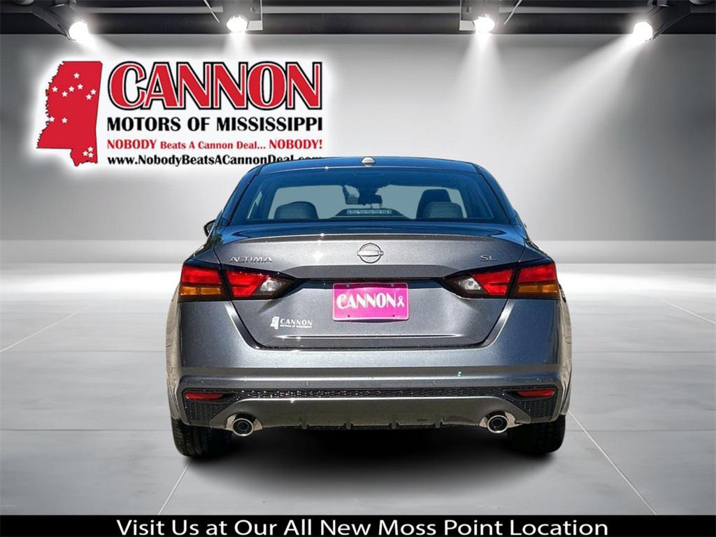 new 2025 Nissan Altima car, priced at $33,599