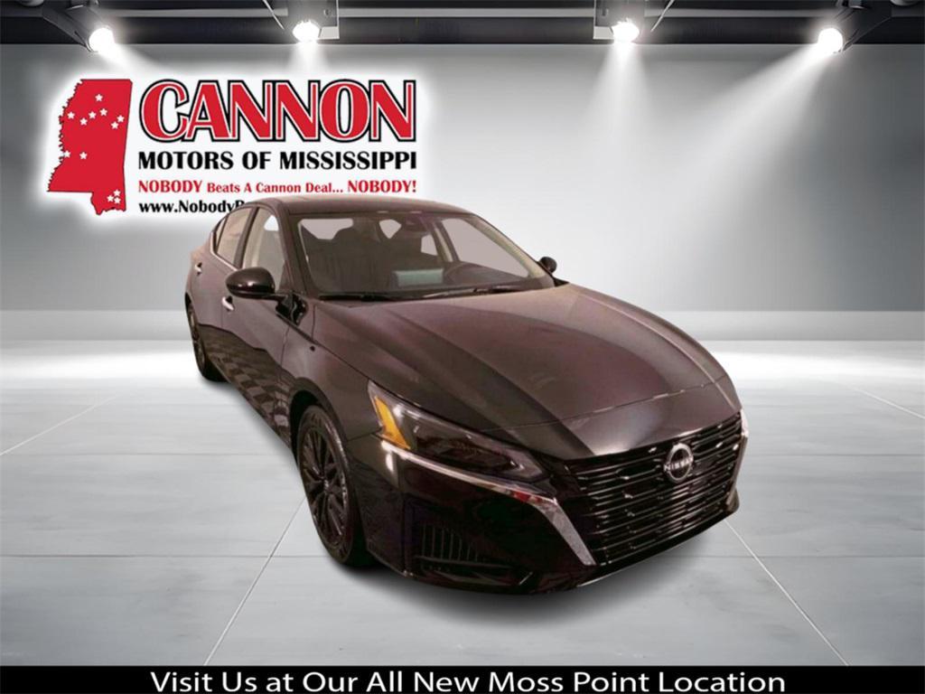 new 2025 Nissan Altima car, priced at $30,500