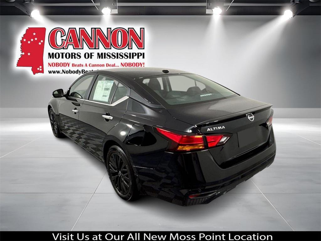 new 2025 Nissan Altima car, priced at $30,500