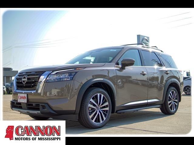 used 2023 Nissan Pathfinder car, priced at $45,900