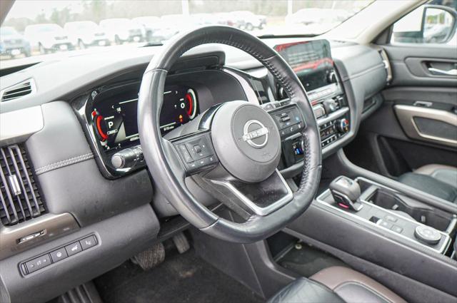 used 2022 Nissan Pathfinder car, priced at $35,590