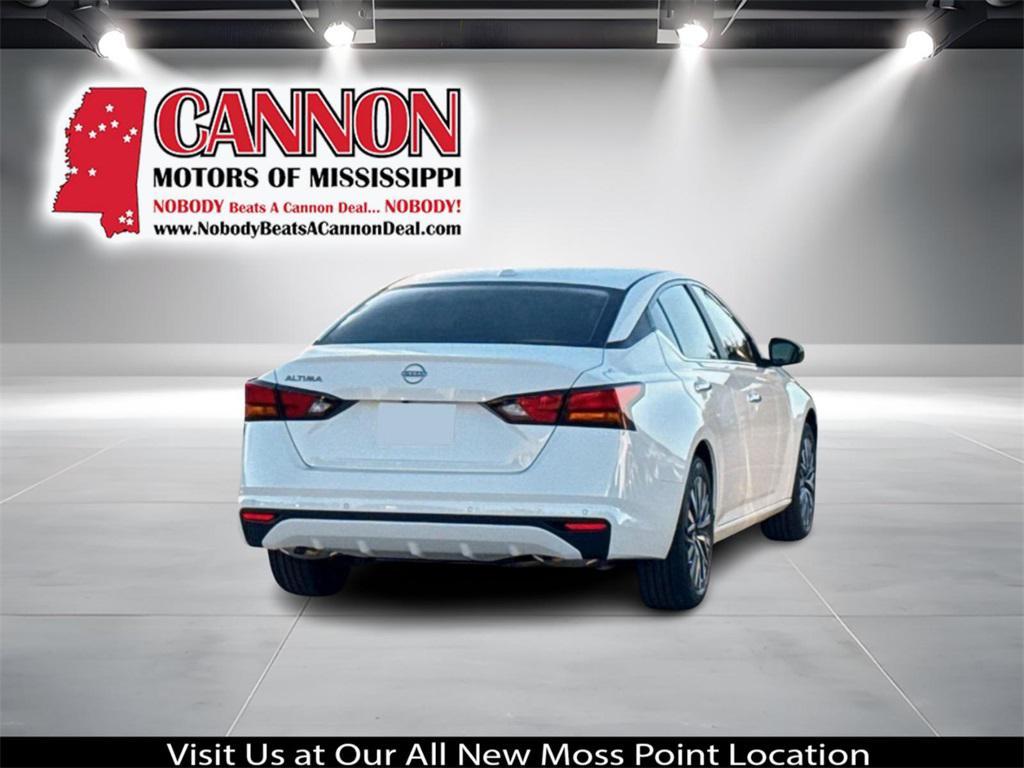 new 2025 Nissan Altima car, priced at $26,499