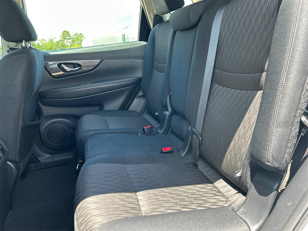 used 2018 Nissan Rogue car, priced at $15,107