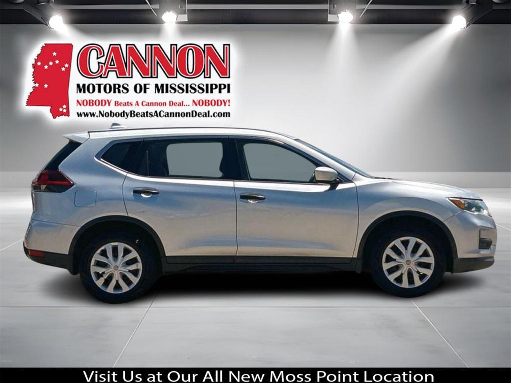 used 2018 Nissan Rogue car, priced at $15,107