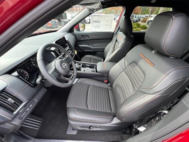 new 2025 Nissan Pathfinder car, priced at $40,699
