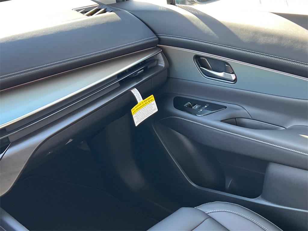 new 2025 Nissan Murano car, priced at $40,626