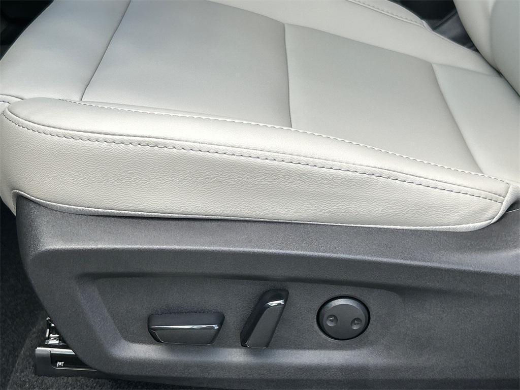 new 2025 Nissan Murano car, priced at $39,891