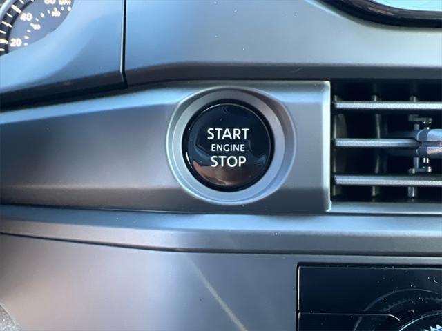 new 2025 Nissan Pathfinder car, priced at $35,218