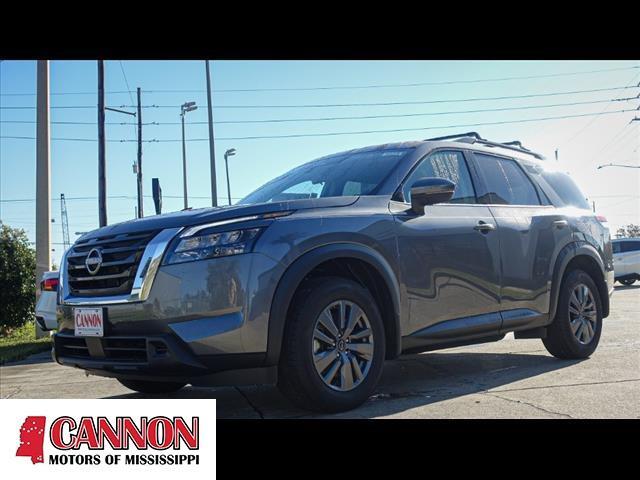 new 2024 Nissan Pathfinder car, priced at $39,628