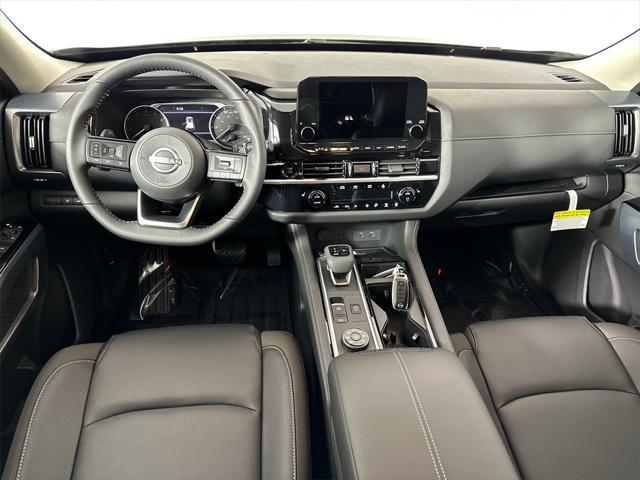 new 2025 Nissan Pathfinder car, priced at $40,378