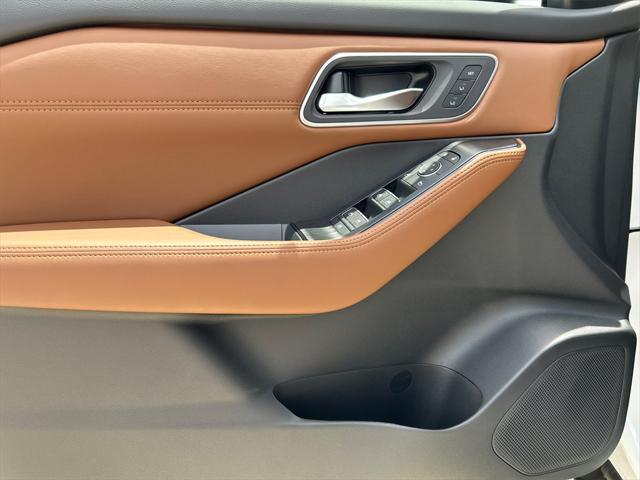 new 2025 Nissan Rogue car, priced at $40,771