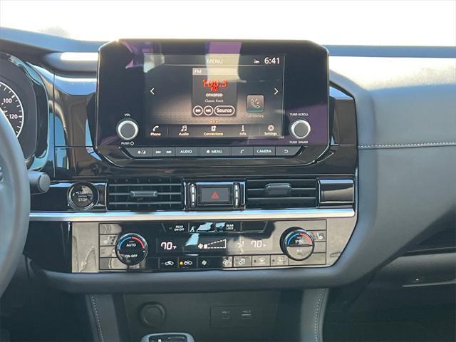 new 2025 Nissan Pathfinder car, priced at $40,693