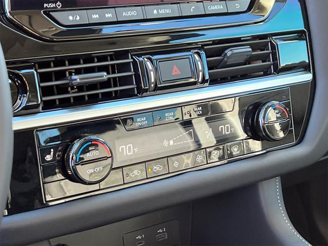 new 2025 Nissan Pathfinder car, priced at $40,693