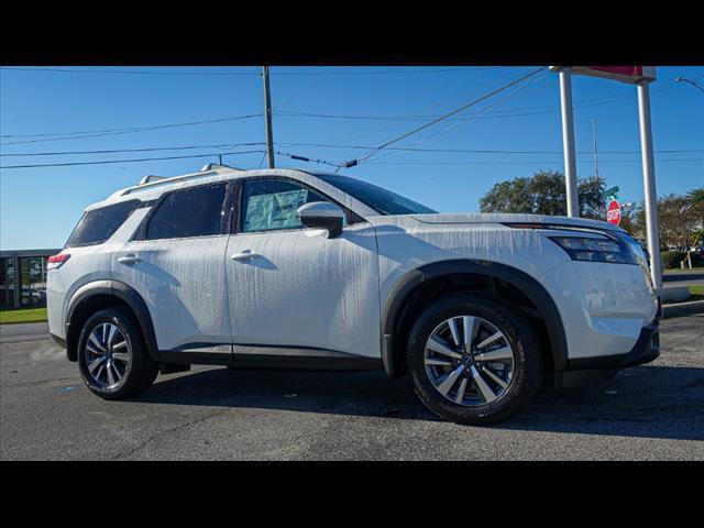 new 2025 Nissan Pathfinder car, priced at $43,599