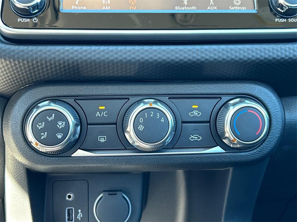 new 2025 Nissan Kicks car, priced at $22,599