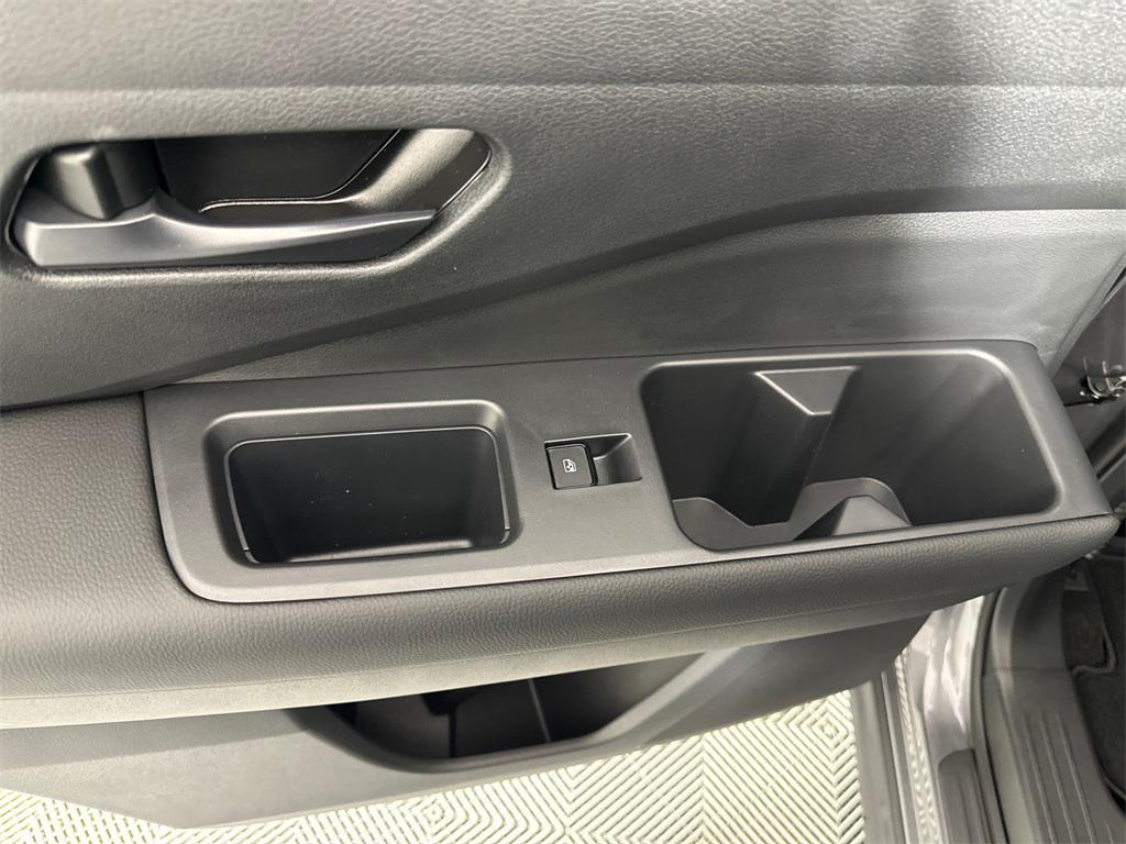 new 2025 Nissan Pathfinder car, priced at $38,382