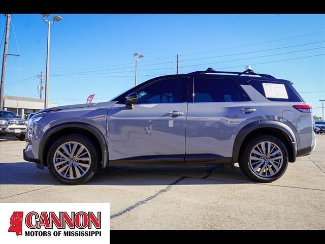 used 2023 Nissan Pathfinder car, priced at $37,900