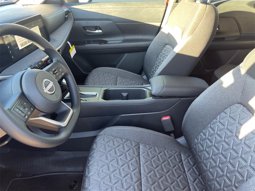 new 2025 Nissan Kicks car, priced at $24,599