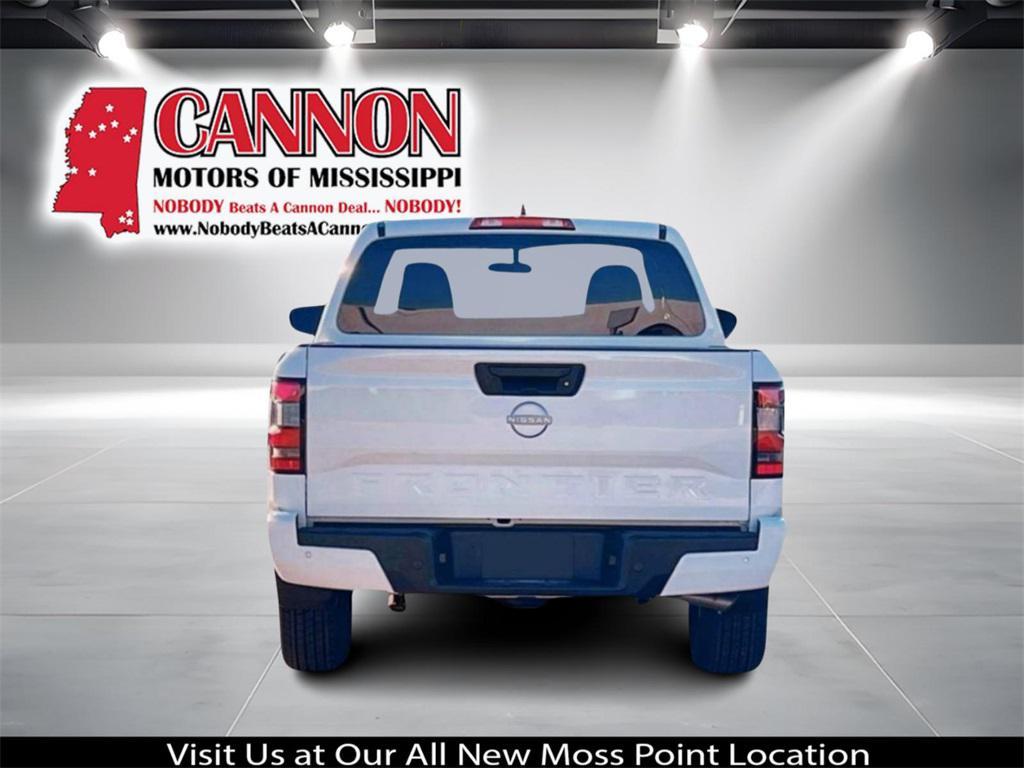 new 2025 Nissan Frontier car, priced at $39,458