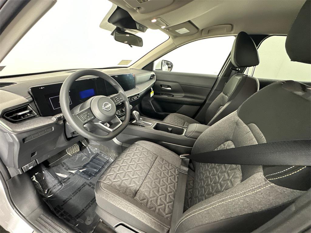 new 2025 Nissan Kicks car, priced at $27,000