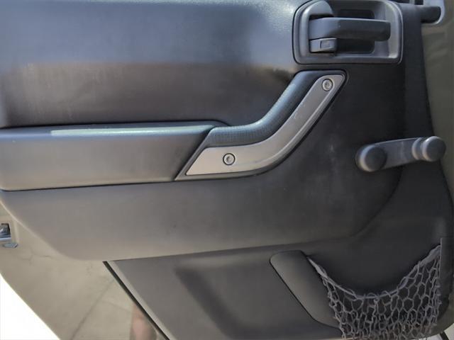 used 2015 Jeep Wrangler Unlimited car, priced at $17,998