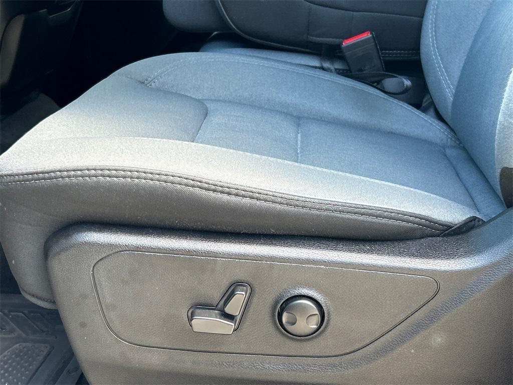 used 2022 Ram 1500 car, priced at $33,935