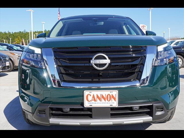 new 2025 Nissan Pathfinder car, priced at $45,700