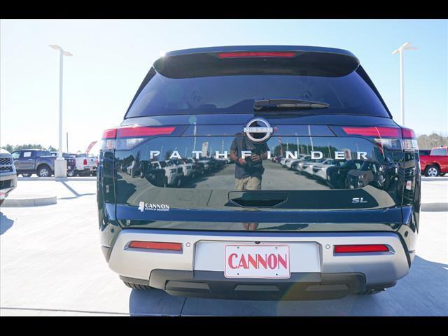 new 2025 Nissan Pathfinder car, priced at $45,700