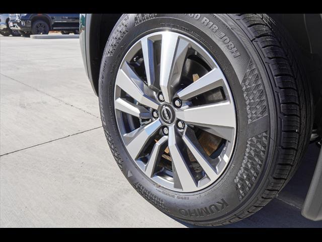 new 2025 Nissan Pathfinder car, priced at $45,700