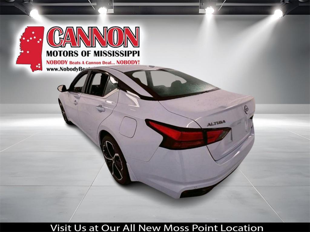 new 2025 Nissan Altima car, priced at $32,164