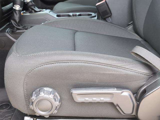used 2022 Jeep Wrangler Unlimited car, priced at $31,079