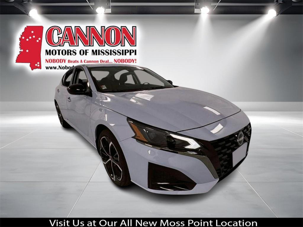 new 2025 Nissan Altima car, priced at $31,899