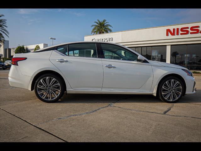 used 2023 Nissan Altima car, priced at $28,102