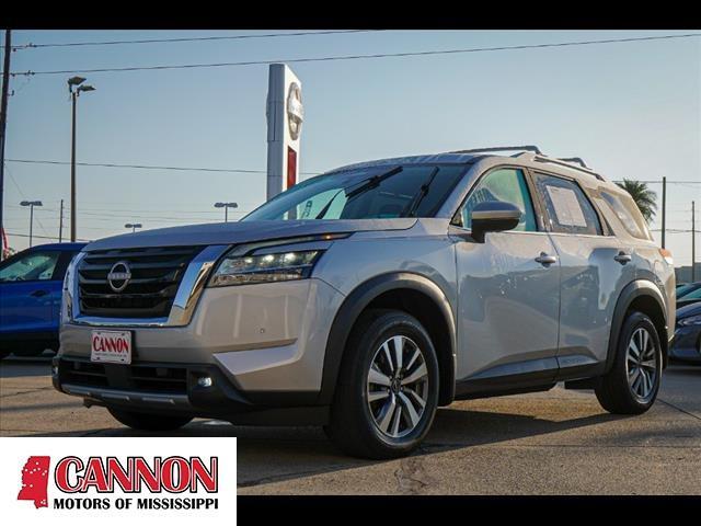 used 2023 Nissan Pathfinder car, priced at $32,288