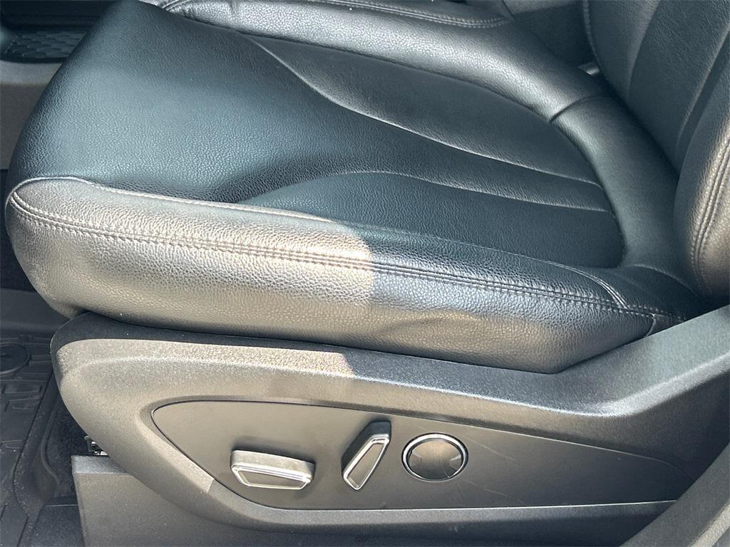 used 2023 Lincoln Nautilus car, priced at $36,534