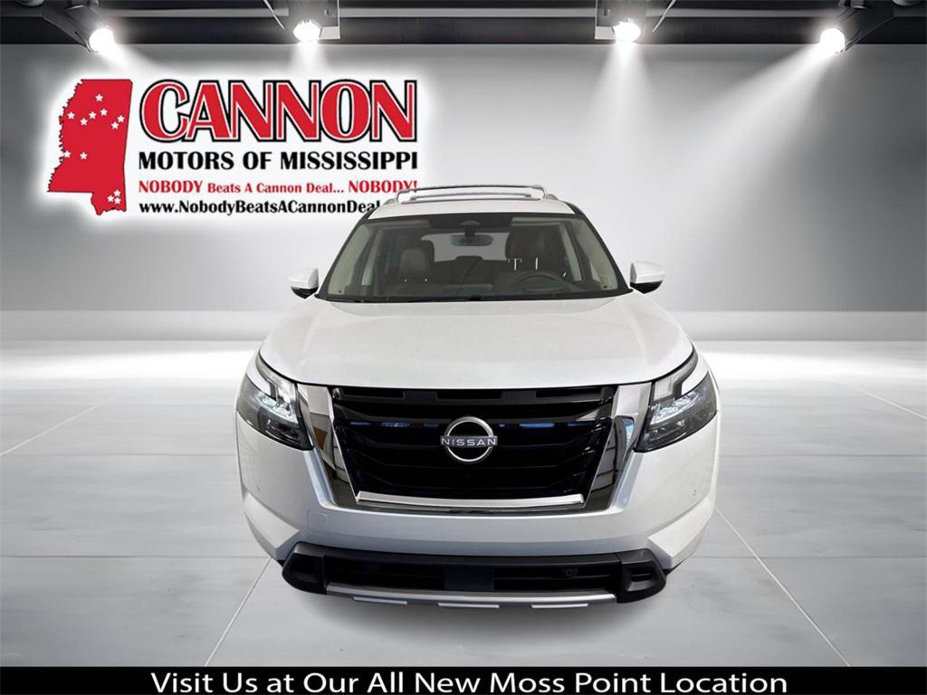 new 2025 Nissan Pathfinder car, priced at $47,616