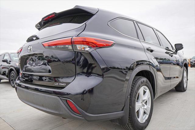 used 2021 Toyota Highlander car, priced at $24,500