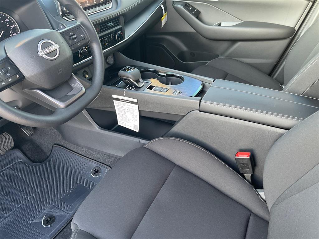 new 2025 Nissan Rogue car, priced at $28,880