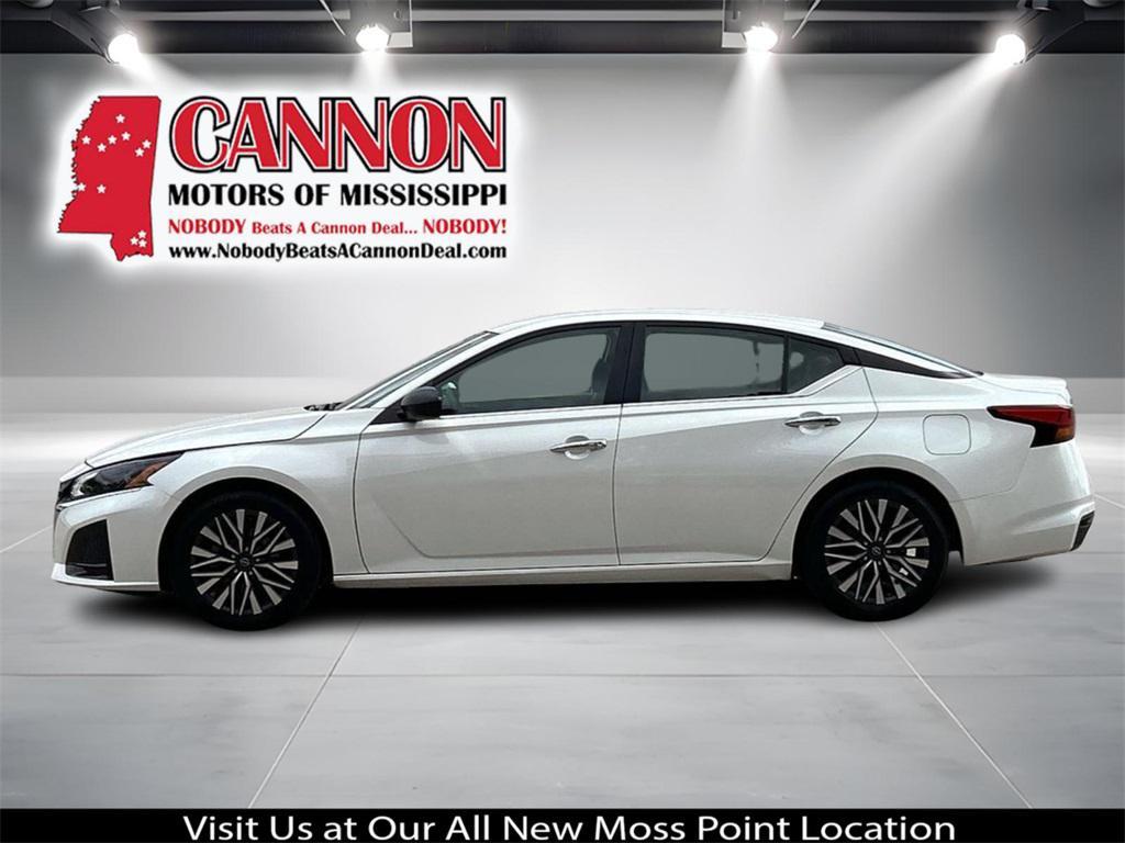 used 2024 Nissan Altima car, priced at $19,997